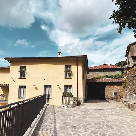 L'antico Asilo Stazzema